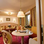 Alpenhotel Fernau Нойштифт-им-Штубайталь