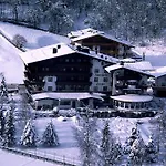 Hotel Alpenhotel Fernau 4*