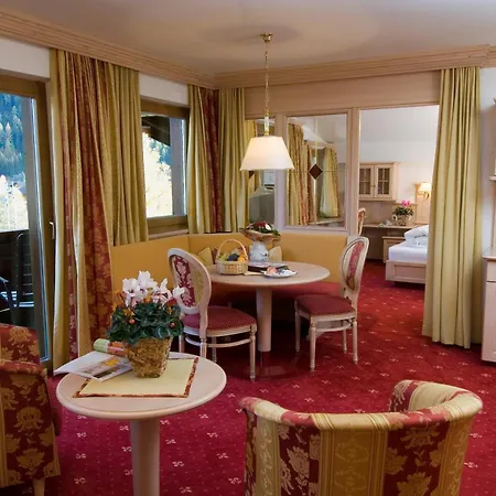 Alpenhotel Fernau Отель 4*