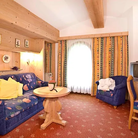 Alpenhotel Fernau فندق